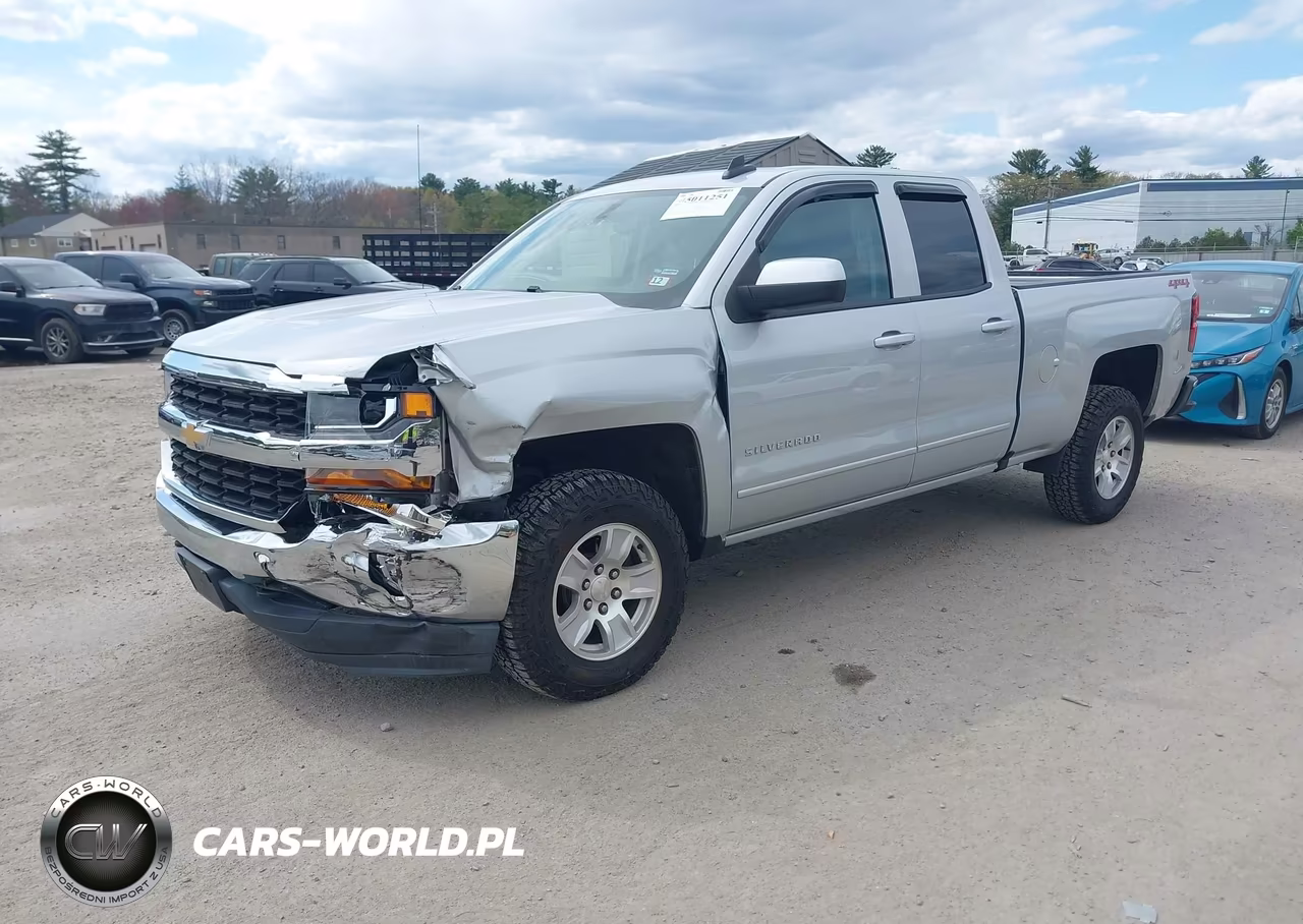 2018 Chevrolet Silverado 1500 1Lt VIN:1GCVKREC2JZ357295 - 2