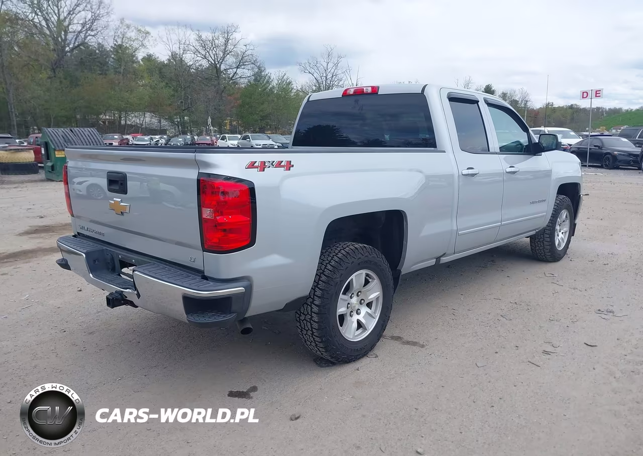 2018 Chevrolet Silverado 1500 1Lt VIN:1GCVKREC2JZ357295 - 4