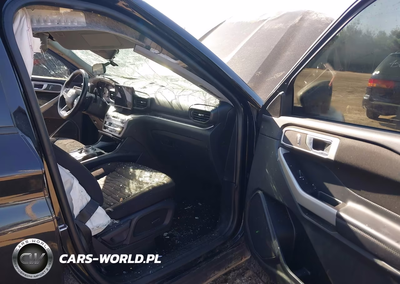2020 Ford Explorer Xlt VIN:1FMSK8DH8LGD14147 - 5