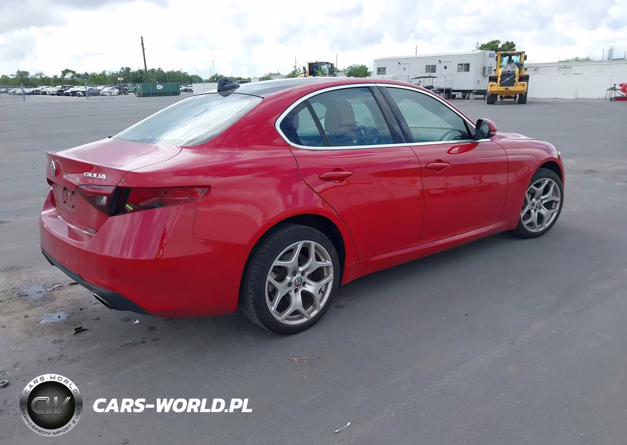 2021 Alfa Romeo Giulia Ti Awd VIN:ZARFANBN4M7645668 - 4