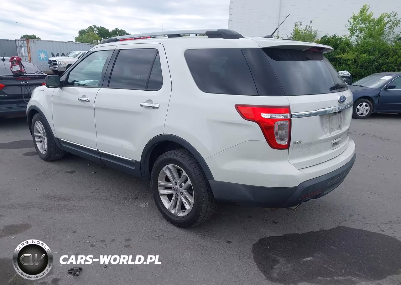 2011 Ford Explorer Xlt VIN:1FMHK7D85BGA24161 - 3
