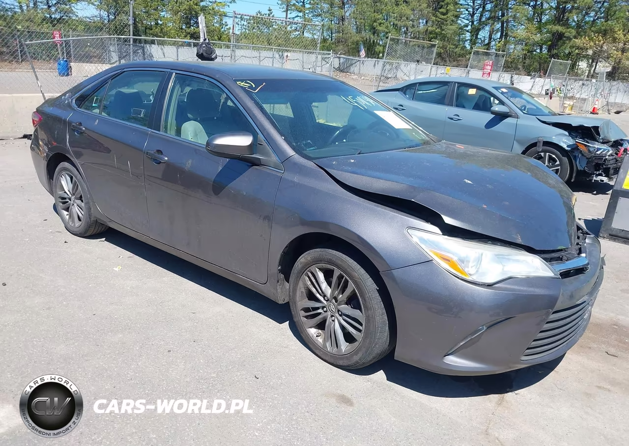 2017 Toyota Camry Hybrid Le
