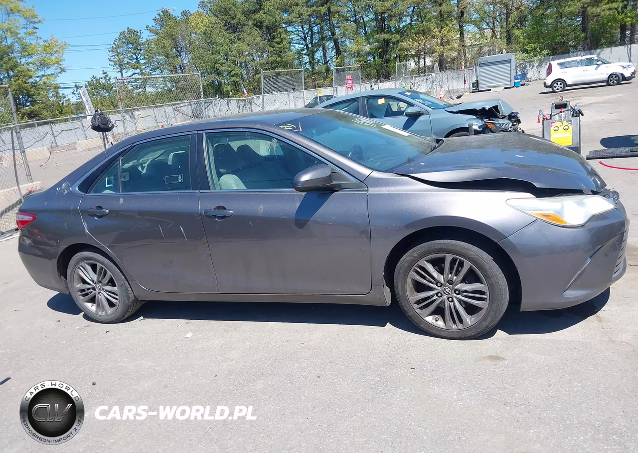 2017 Toyota Camry Hybrid Le VIN:4T1BD1FK8HU221549 - 13