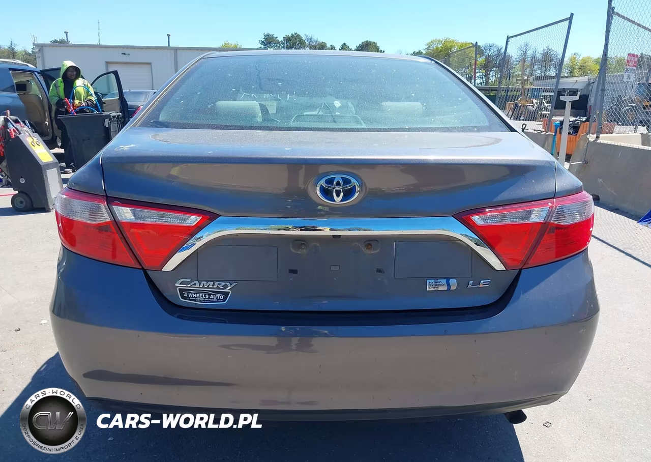 2017 Toyota Camry Hybrid Le VIN:4T1BD1FK8HU221549 - 16