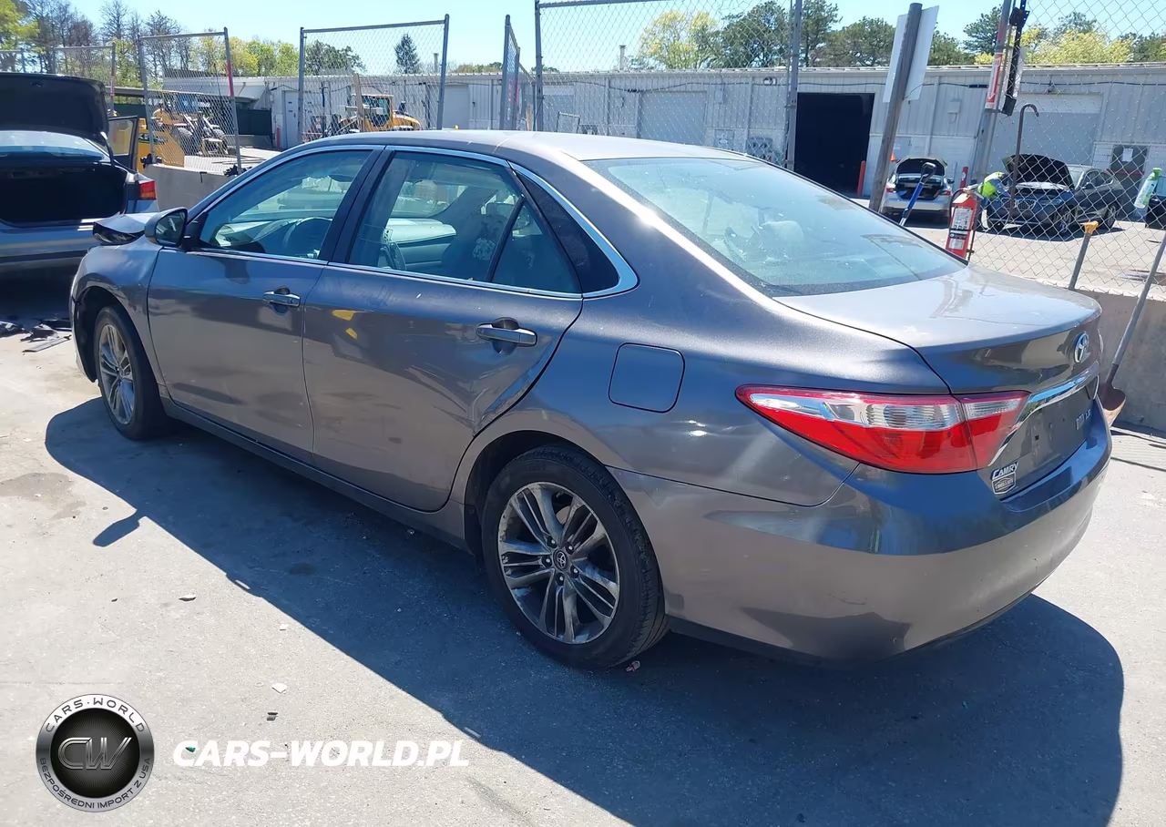 2017 Toyota Camry Hybrid Le VIN:4T1BD1FK8HU221549 - 3