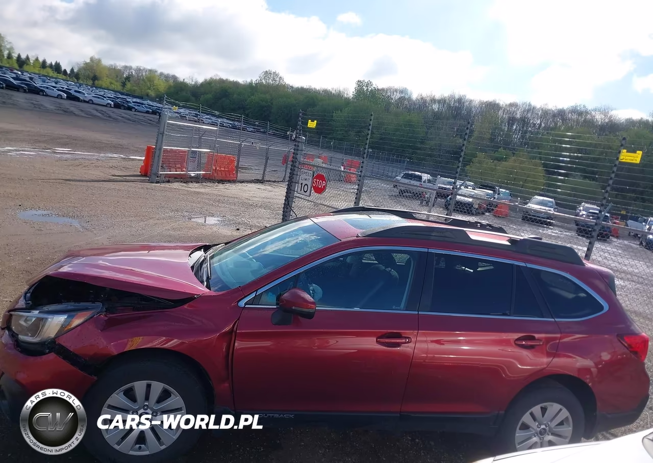 2018 Subaru Outback 2.5I Premium VIN:4S4BSAHCXJ3286636 - 14