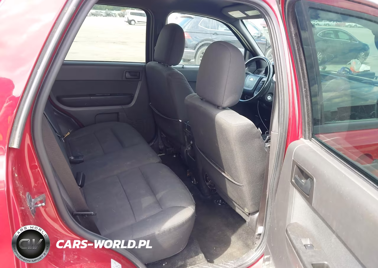 2011 Ford Escape Xlt VIN:1FMCU9D72BKB26246 - 8