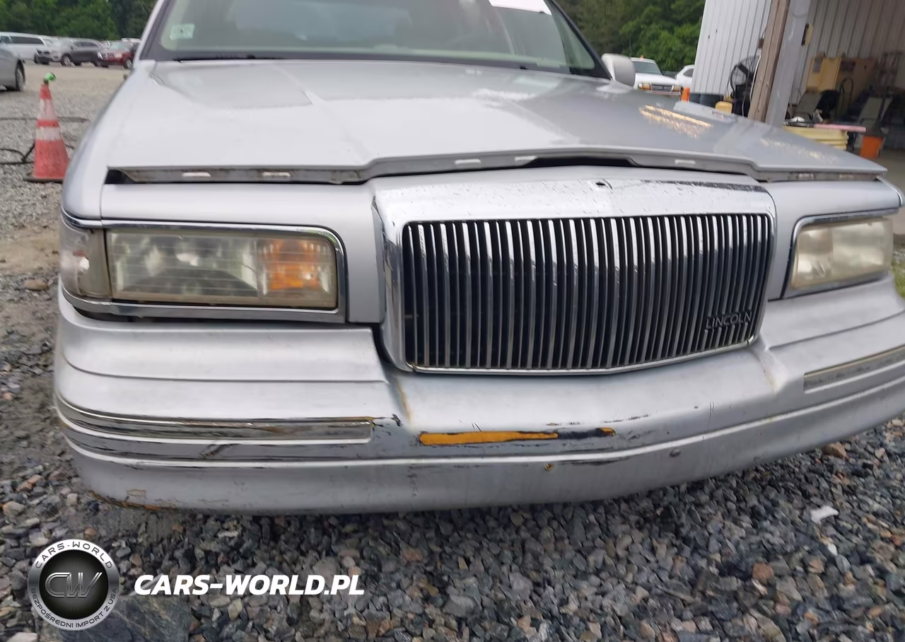 1996 Lincoln Town Car Executive VIN:1LNLM81W7TY669628 - 6