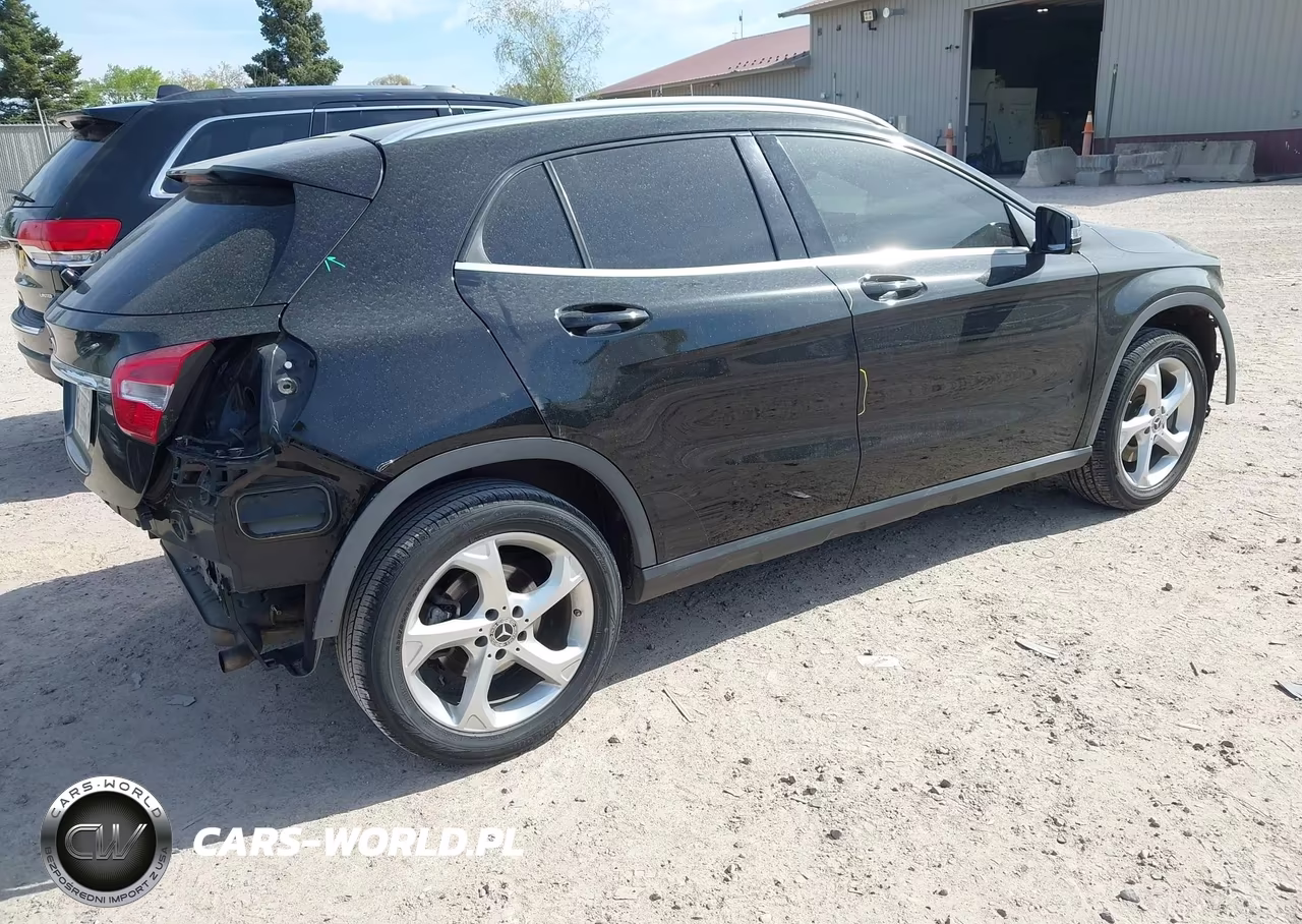 2019 Mercedes-Benz Gla 250 VIN:WDCTG4EB2KJ573936 - 4