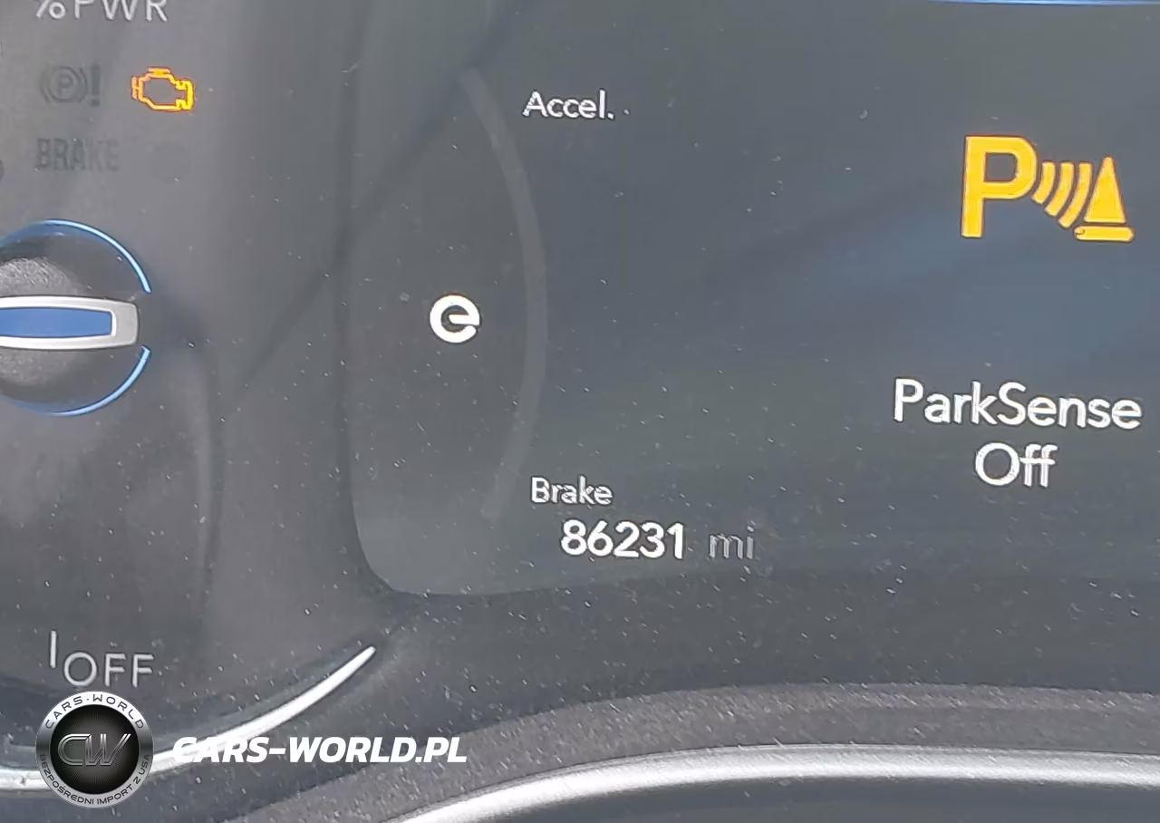 2022 Chrysler Pacifica Hybrid Touring L VIN:2C4RC1L73NR144913 - 15