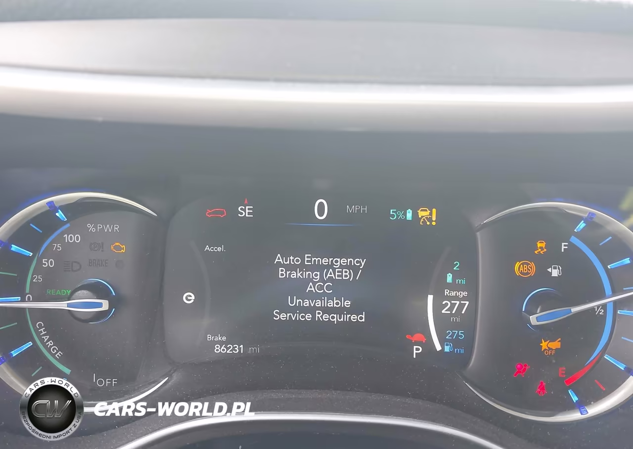 2022 Chrysler Pacifica Hybrid Touring L VIN:2C4RC1L73NR144913 - 7