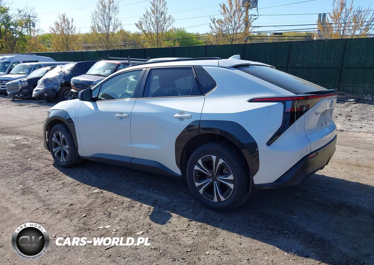 2023 Toyota Bz4X Xle VIN:JTMABACA8PA027475 - 3