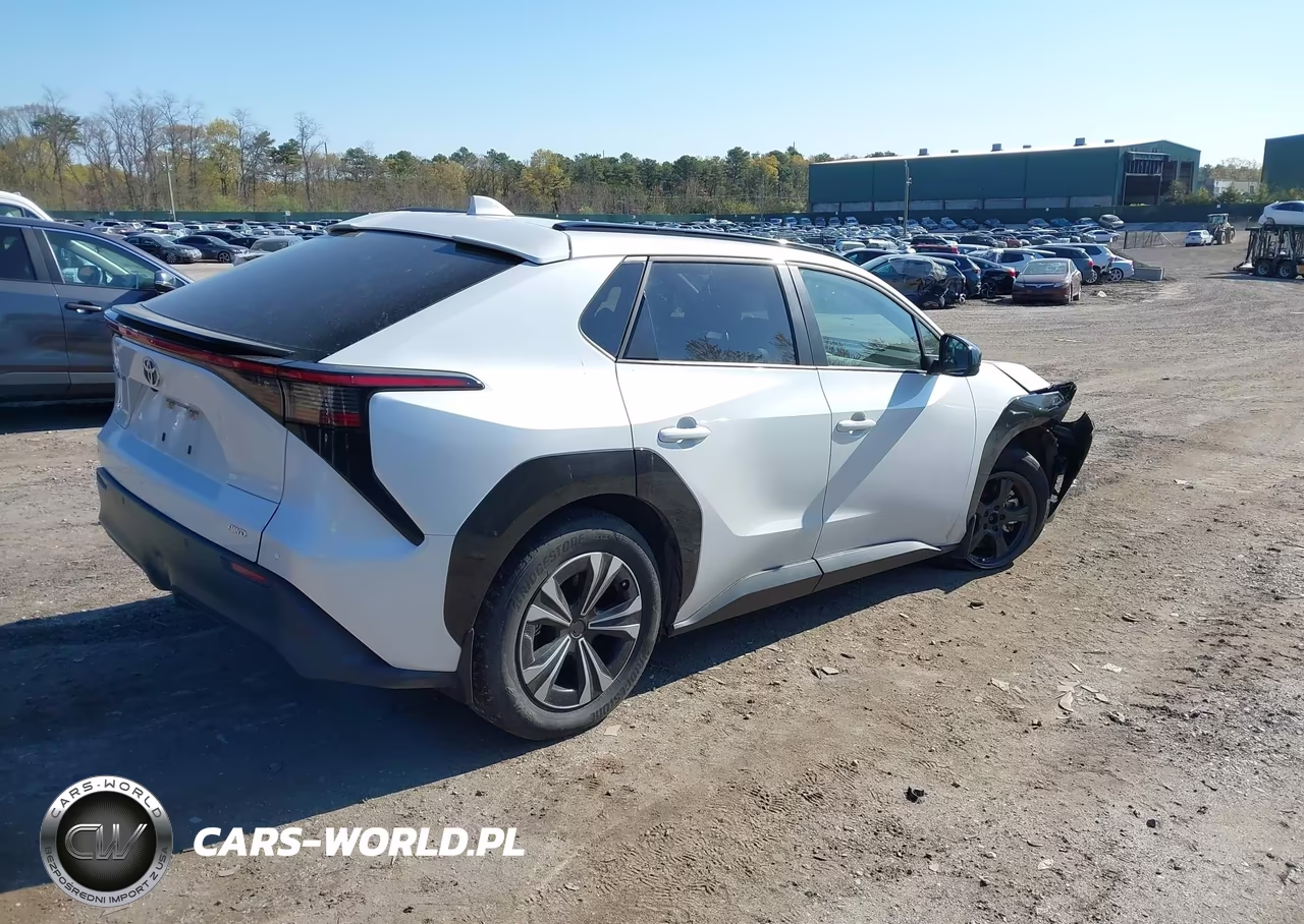 2023 Toyota Bz4X Xle VIN:JTMABACA8PA027475 - 4