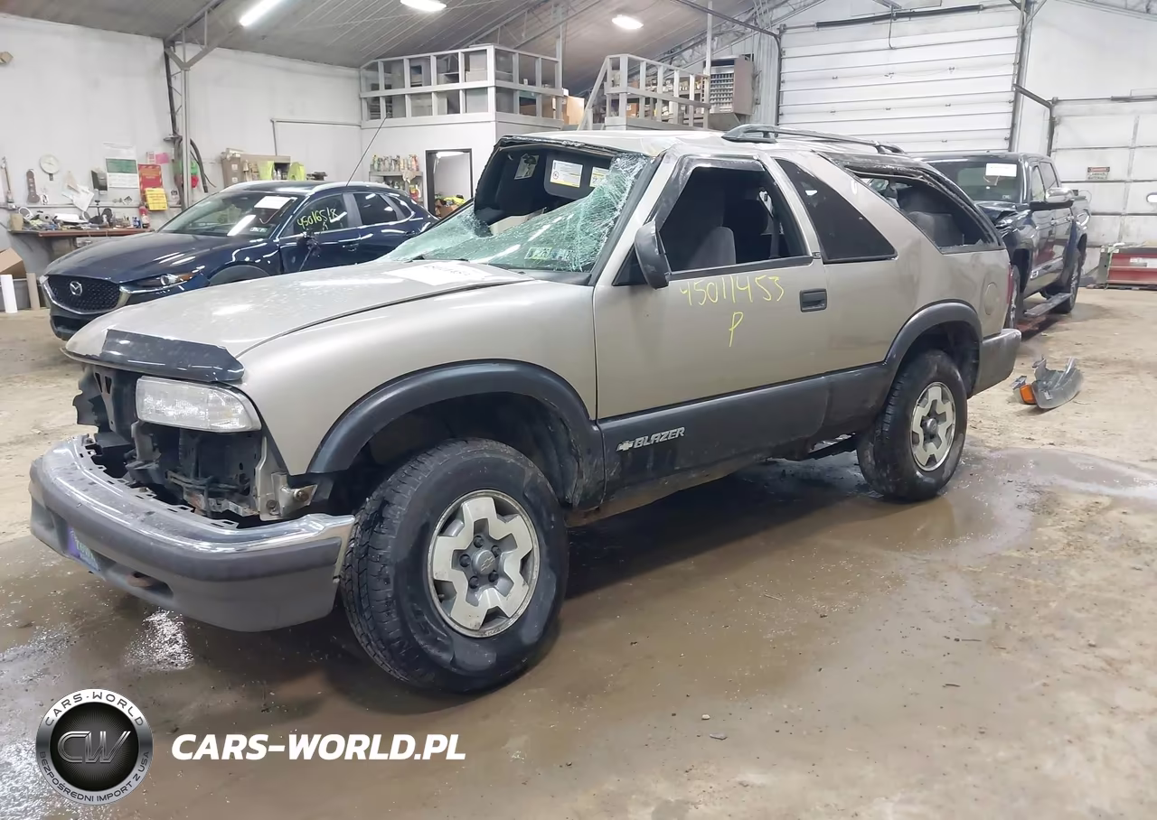 2001 Chevrolet Blazer Ls VIN:1GNCT18WX1K232010 - 2