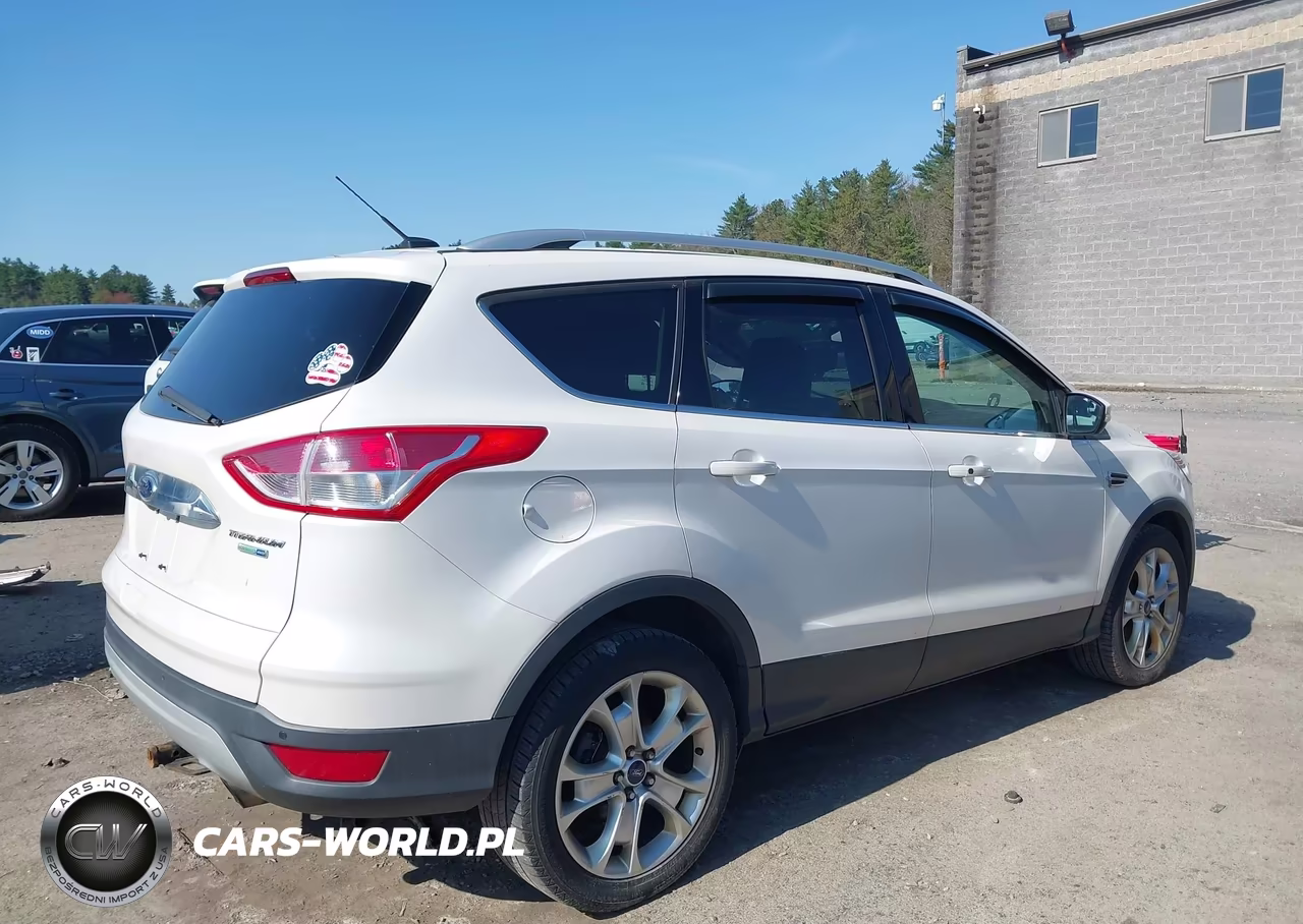 2015 Ford Escape Titanium VIN:1FMCU9J93FUC66600 - 4