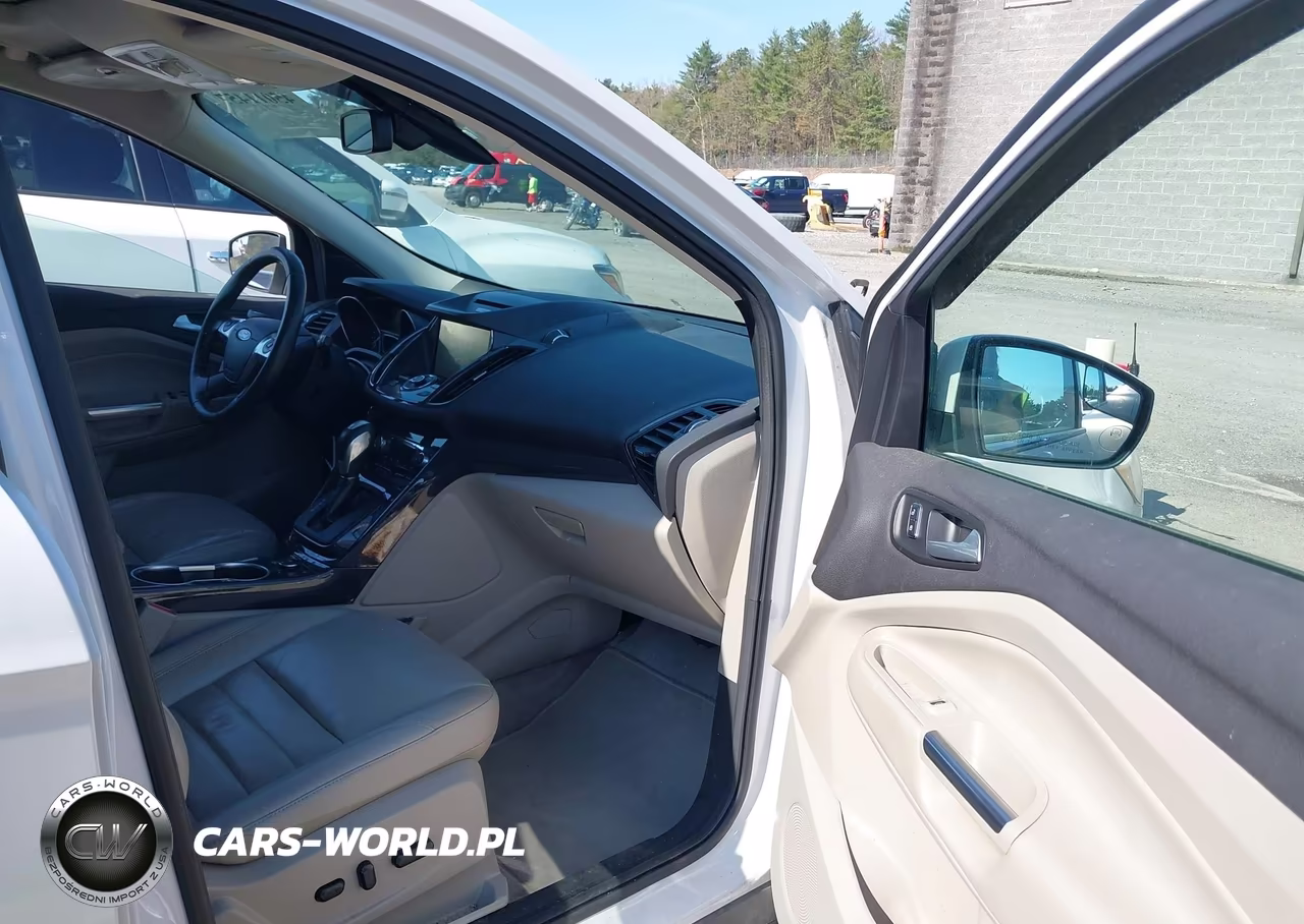 2015 Ford Escape Titanium VIN:1FMCU9J93FUC66600 - 5