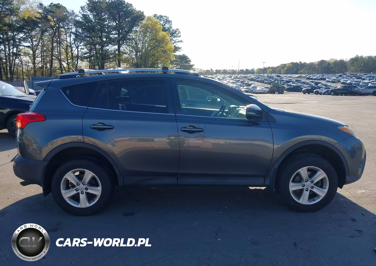 2013 Toyota Rav4 Xle VIN:JTMRFREV9DD044009 - 13