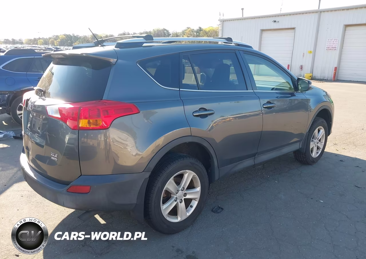 2013 Toyota Rav4 Xle VIN:JTMRFREV9DD044009 - 4