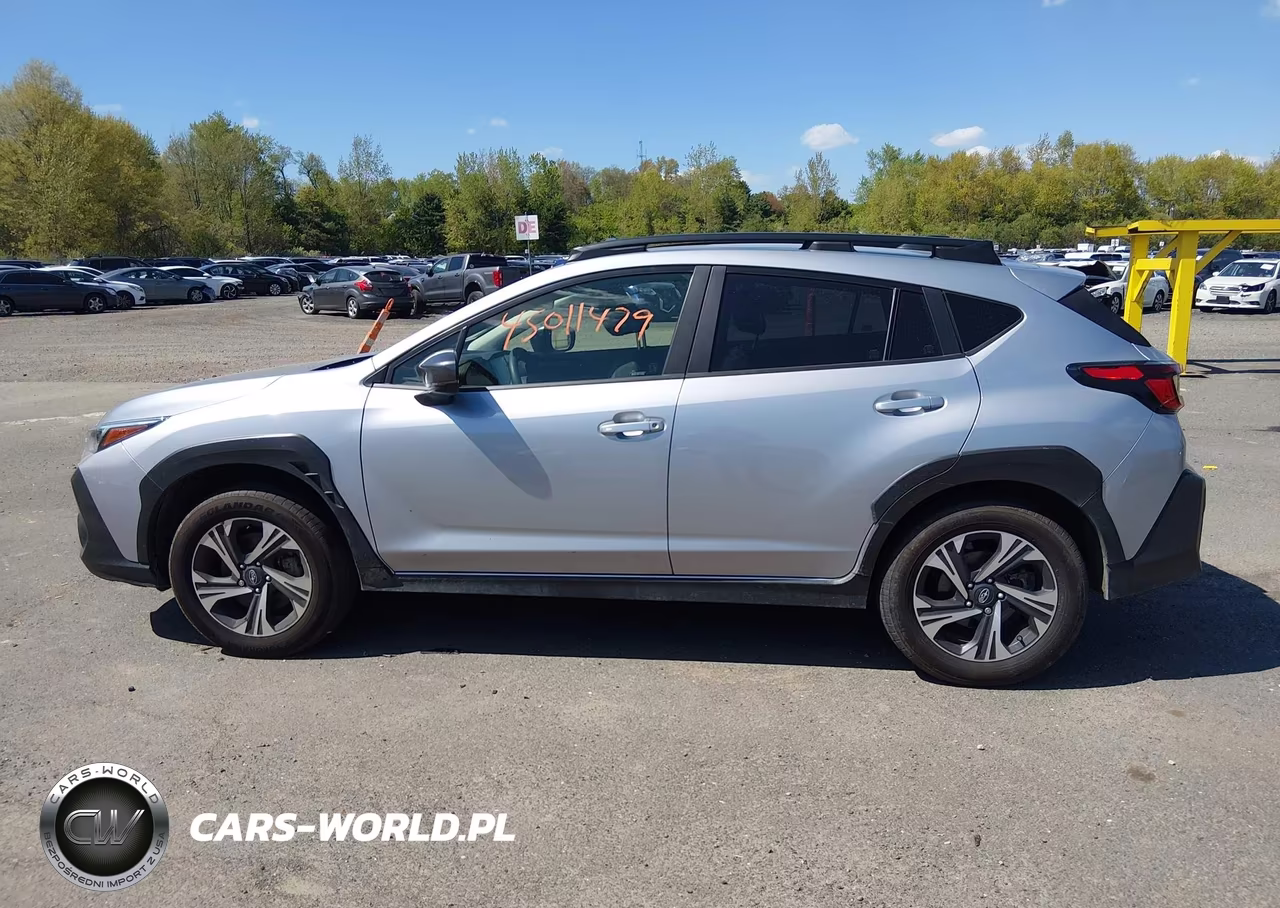 2024 Subaru Crosstrek Premium VIN:JF2GUADC3R8895934 - 15