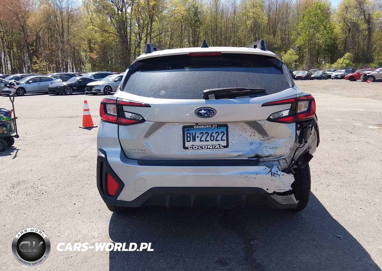2024 Subaru Crosstrek Premium VIN:JF2GUADC3R8895934 - 17