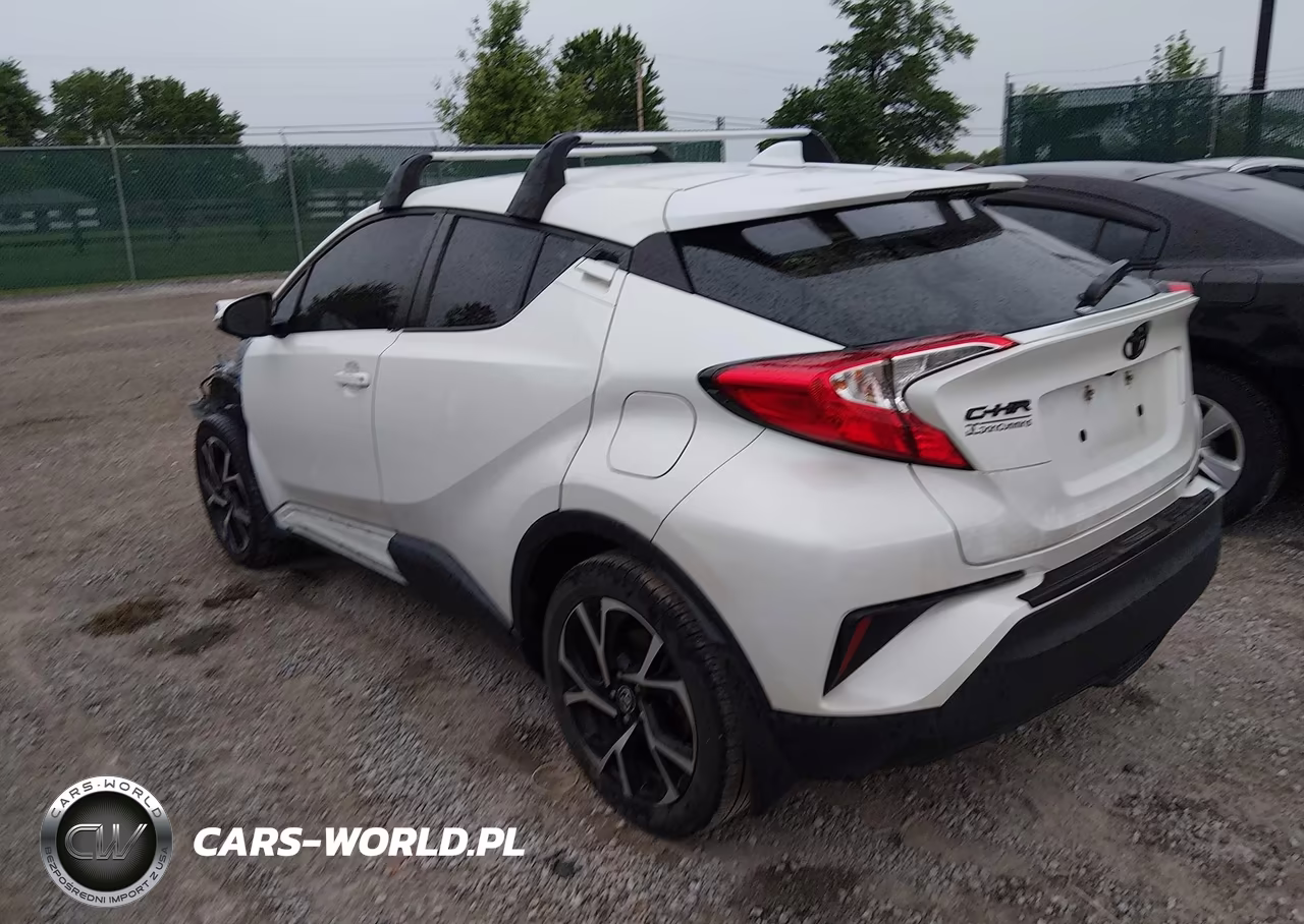 2021 Toyota C-Hr Xle VIN:NMTKHMBX1MR137937 - 3