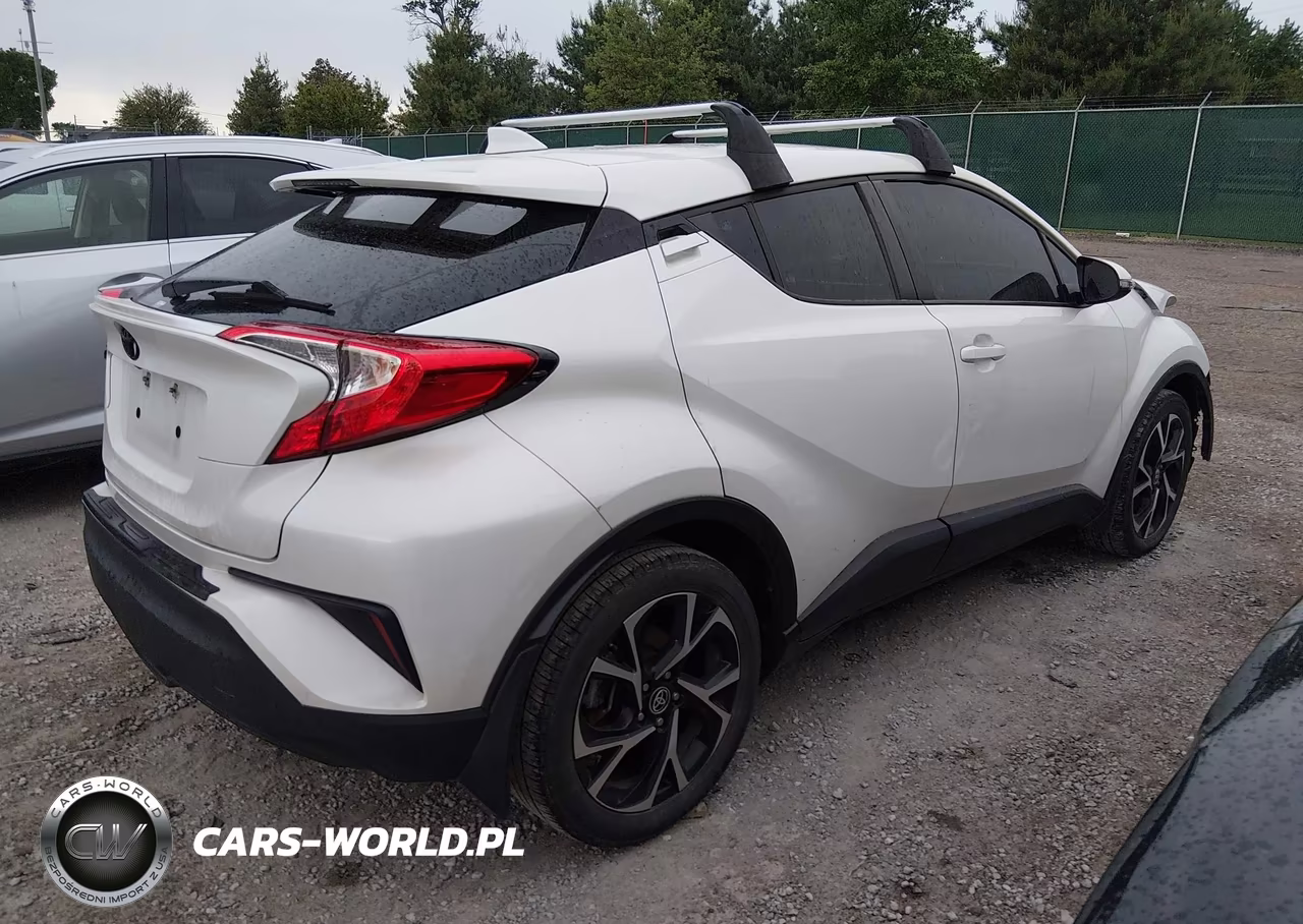 2021 Toyota C-Hr Xle VIN:NMTKHMBX1MR137937 - 4