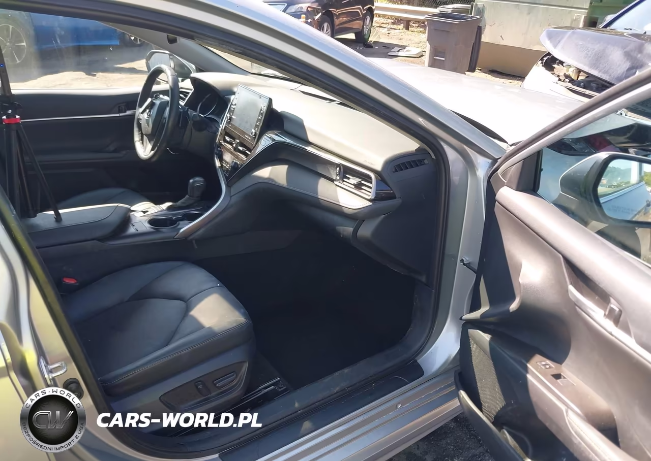2023 Toyota Camry Xse Hybrid VIN:4T1K31AK4PU056611 - 5