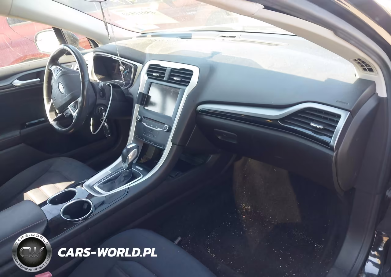 2013 Ford Fusion Se VIN:3FA6P0HR5DR104679 - 5