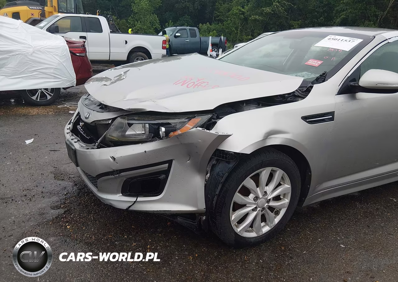 2015 Kia Optima Lx VIN:5XXGM4A76FG362847 - 18