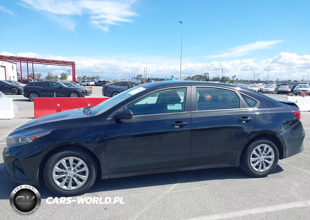 2024 Kia Forte Lx VIN:3KPF24AD6RE766901 - 14