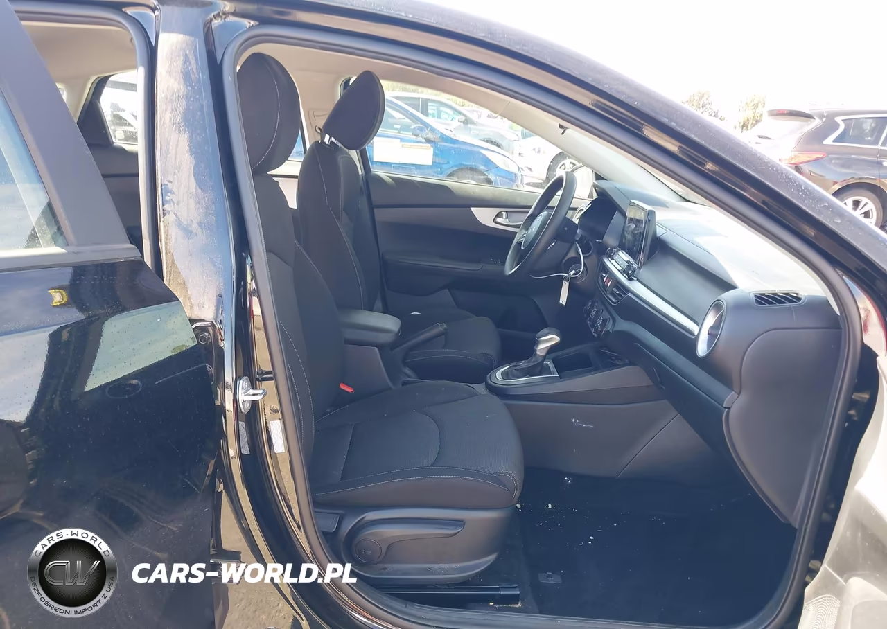 2024 Kia Forte Lx VIN:3KPF24AD6RE766901 - 5