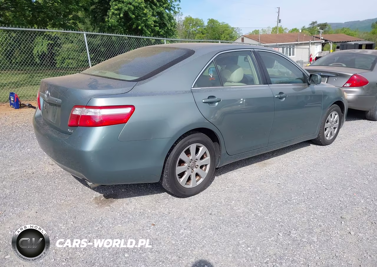2007 Toyota Camry Xle V6 VIN:JTNBK46KX73013717 - 4