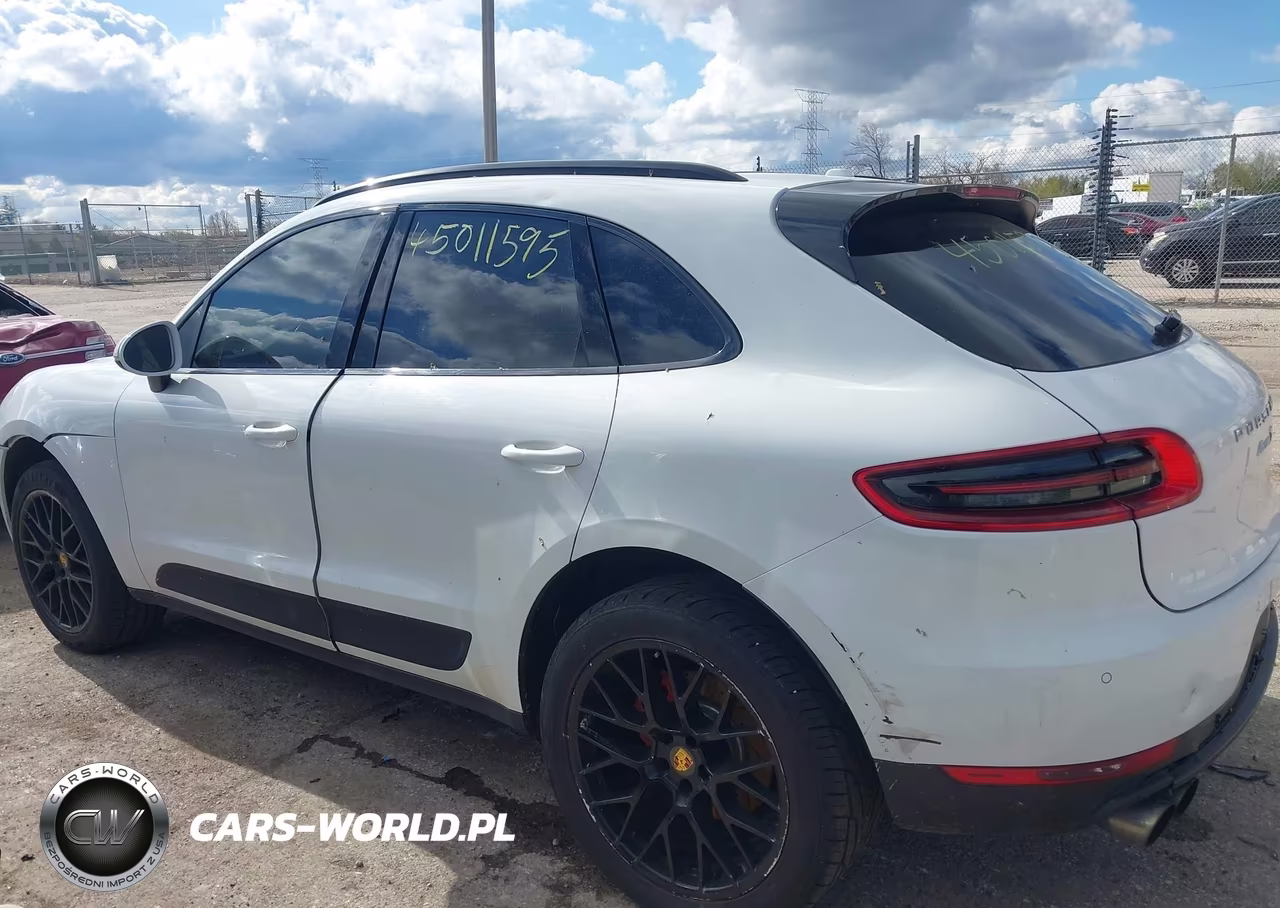 2017 Porsche Macan S VIN:WP1AB2A56HLB12556 - 14