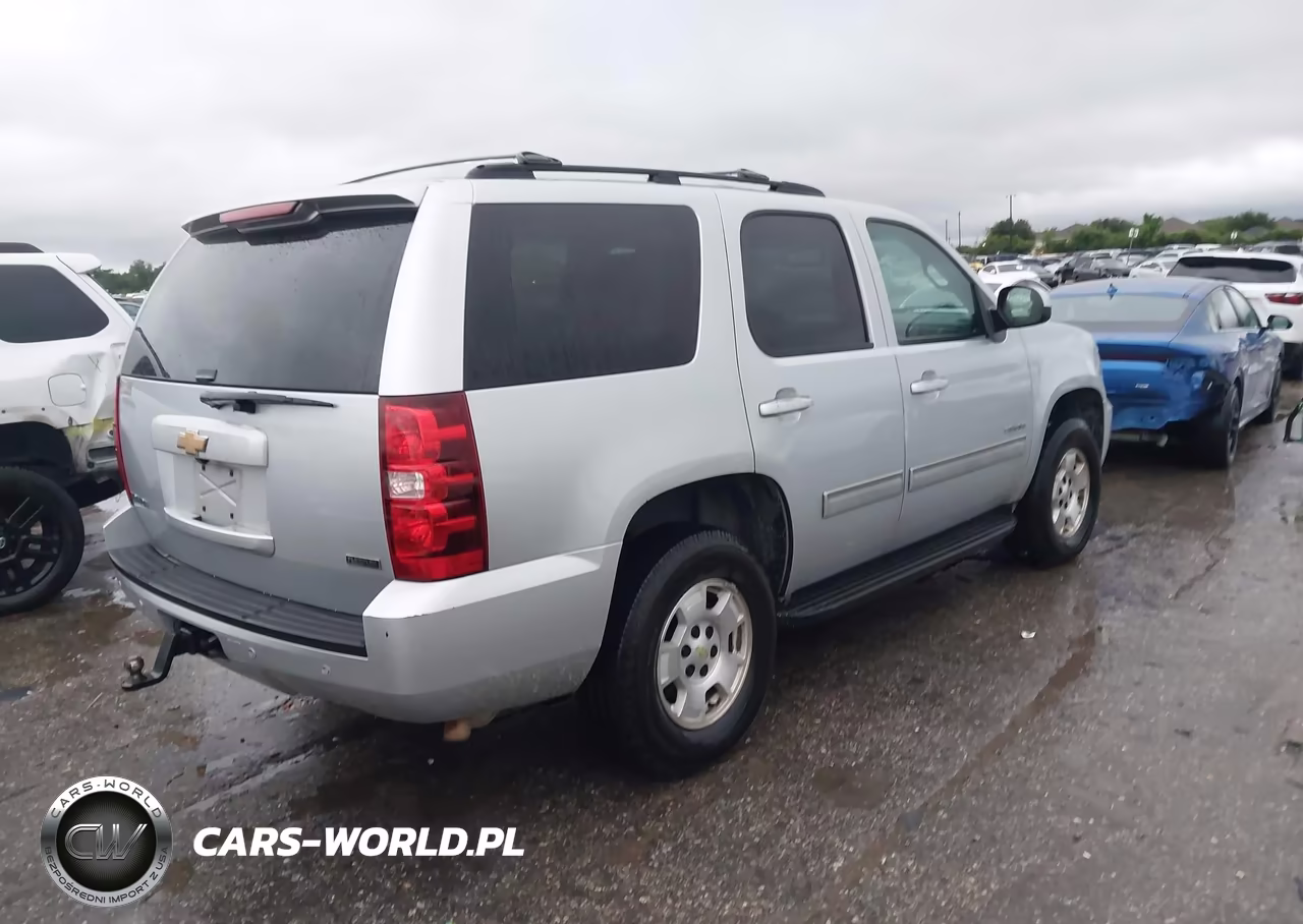 2012 Chevrolet Tahoe Ls VIN:1GNSCAE08CR272737 - 4