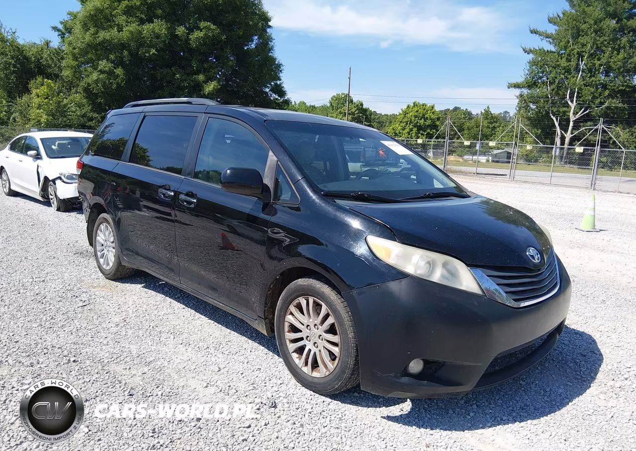 2011 Toyota Sienna Xle V6