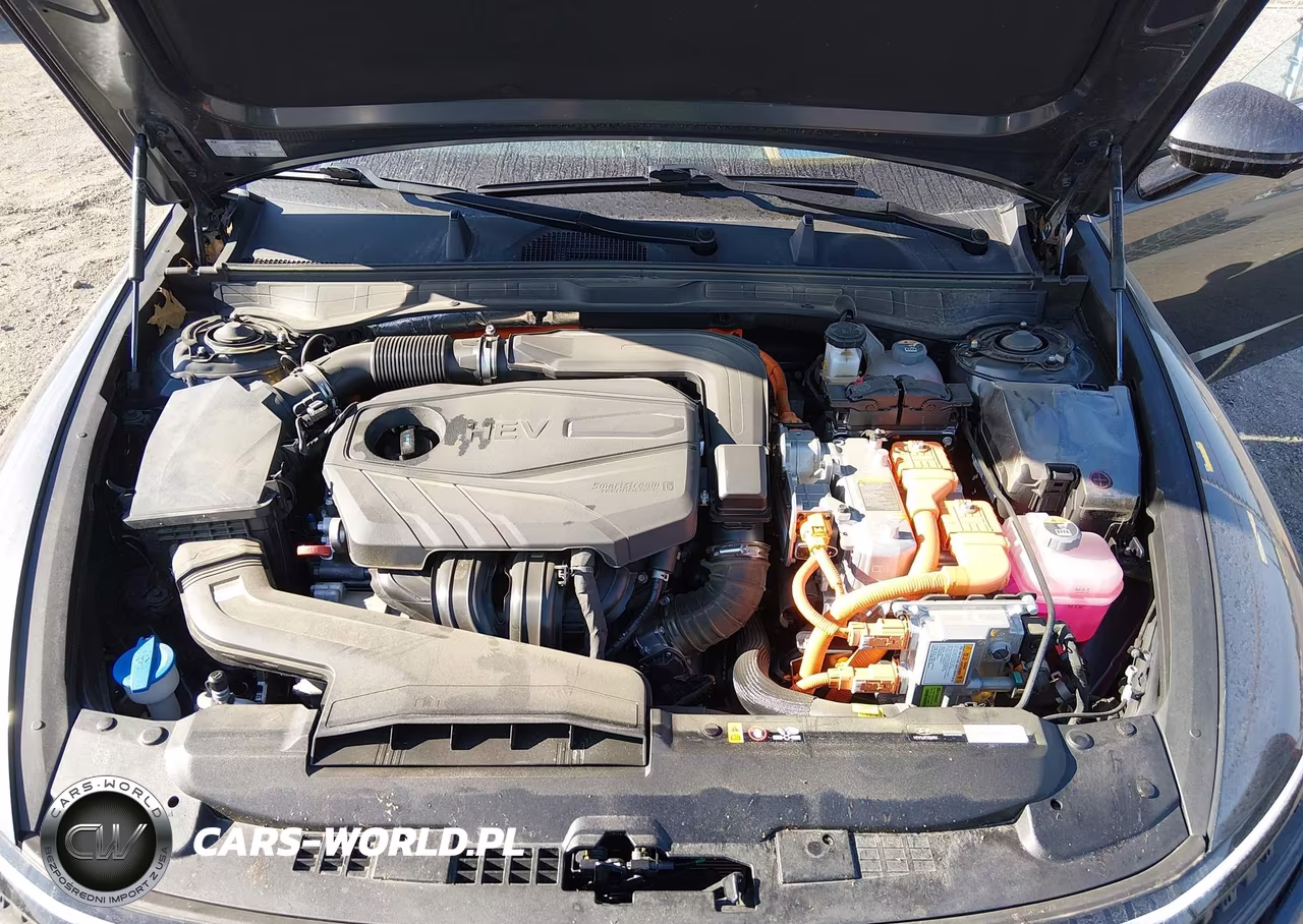 2024 Hyundai Sonata Hybrid Limited VIN:KMHL54JJ5RA101261 - 10