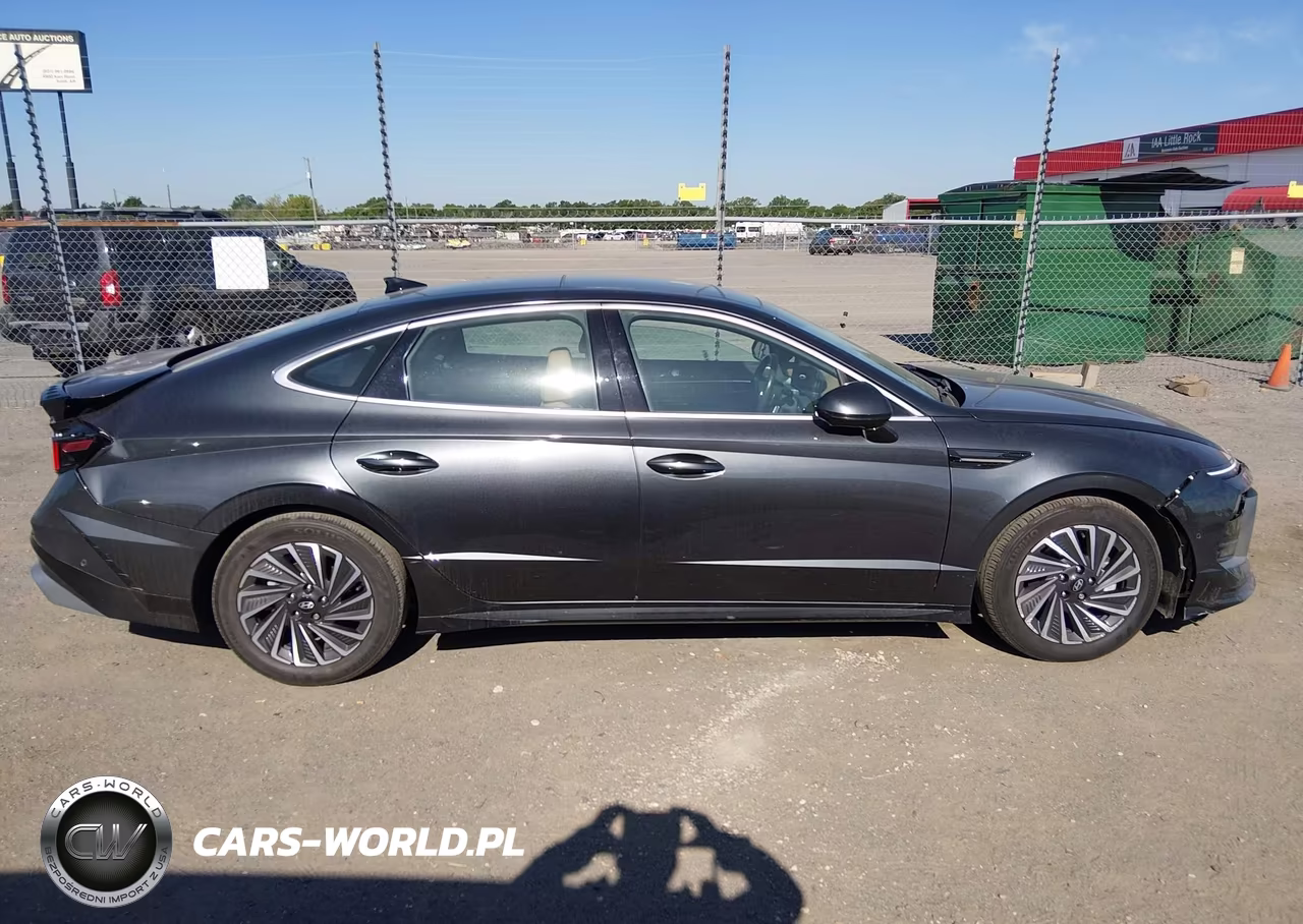 2024 Hyundai Sonata Hybrid Limited VIN:KMHL54JJ5RA101261 - 13