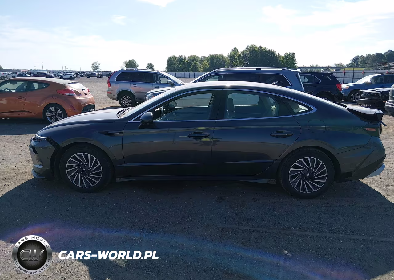 2024 Hyundai Sonata Hybrid Limited VIN:KMHL54JJ5RA101261 - 14