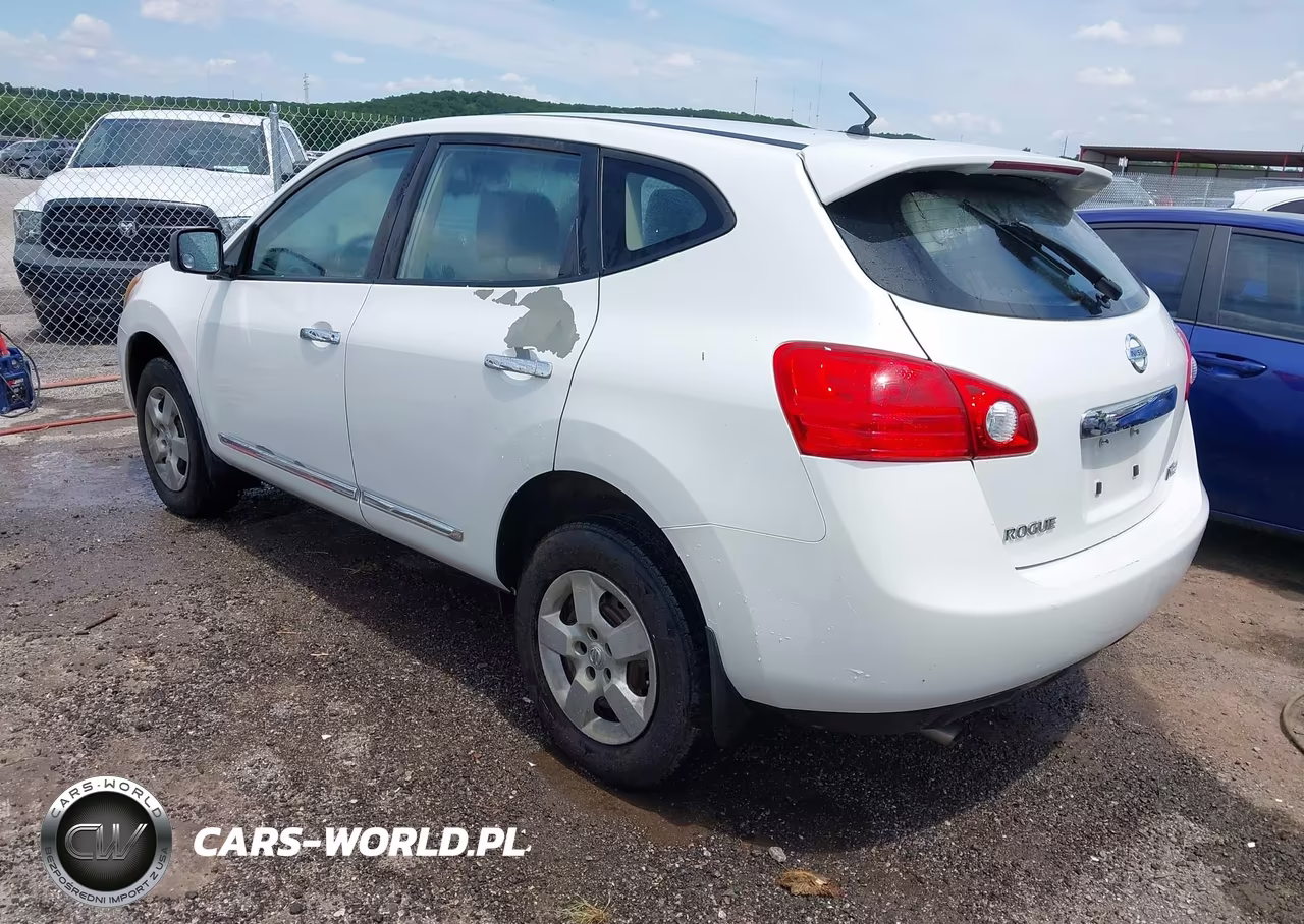 2013 Nissan Rogue S VIN:JN8AS5MT0DW517600 - 3