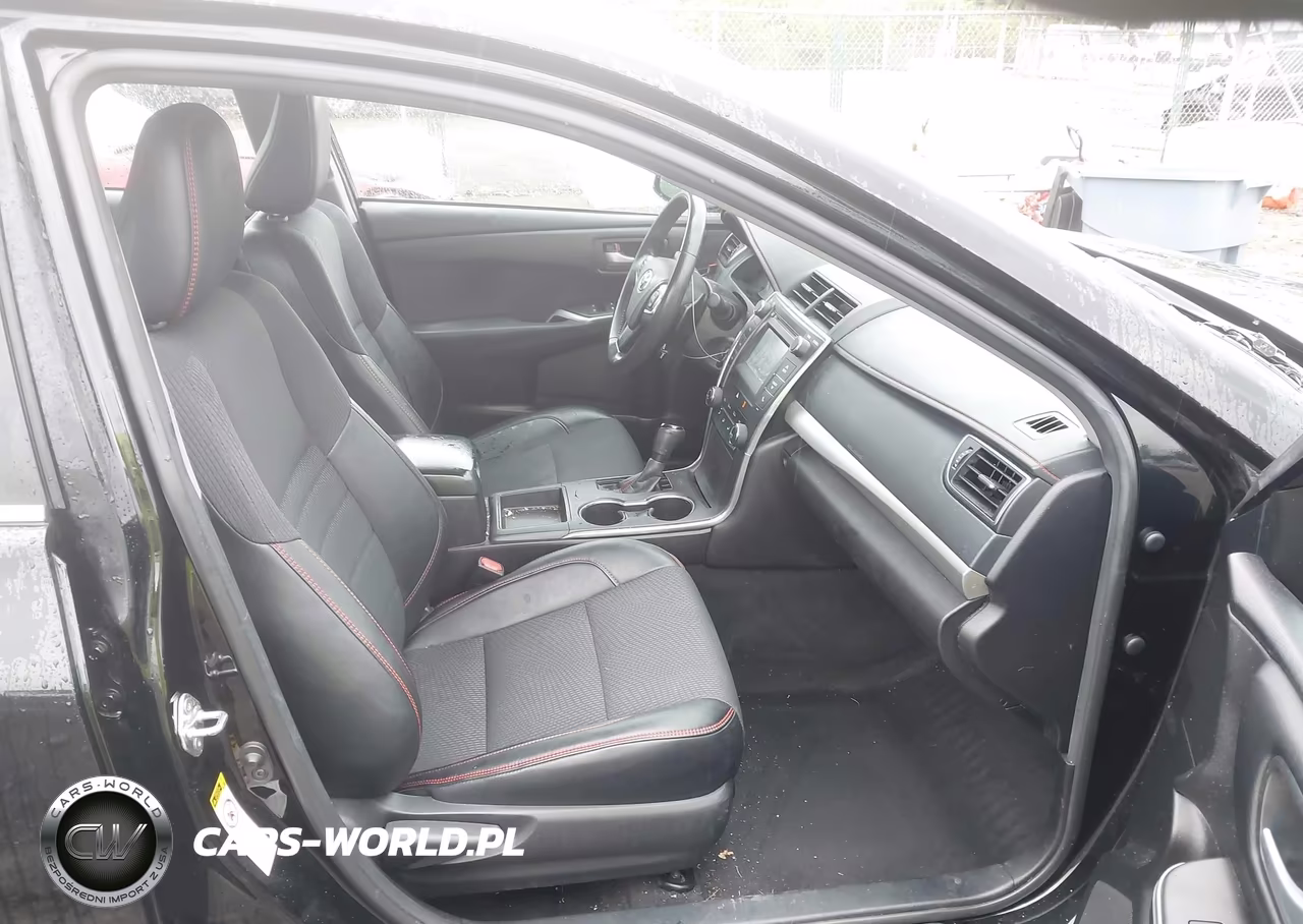 2017 Toyota Camry Se VIN:4T1BF1FK3HU764656 - 5