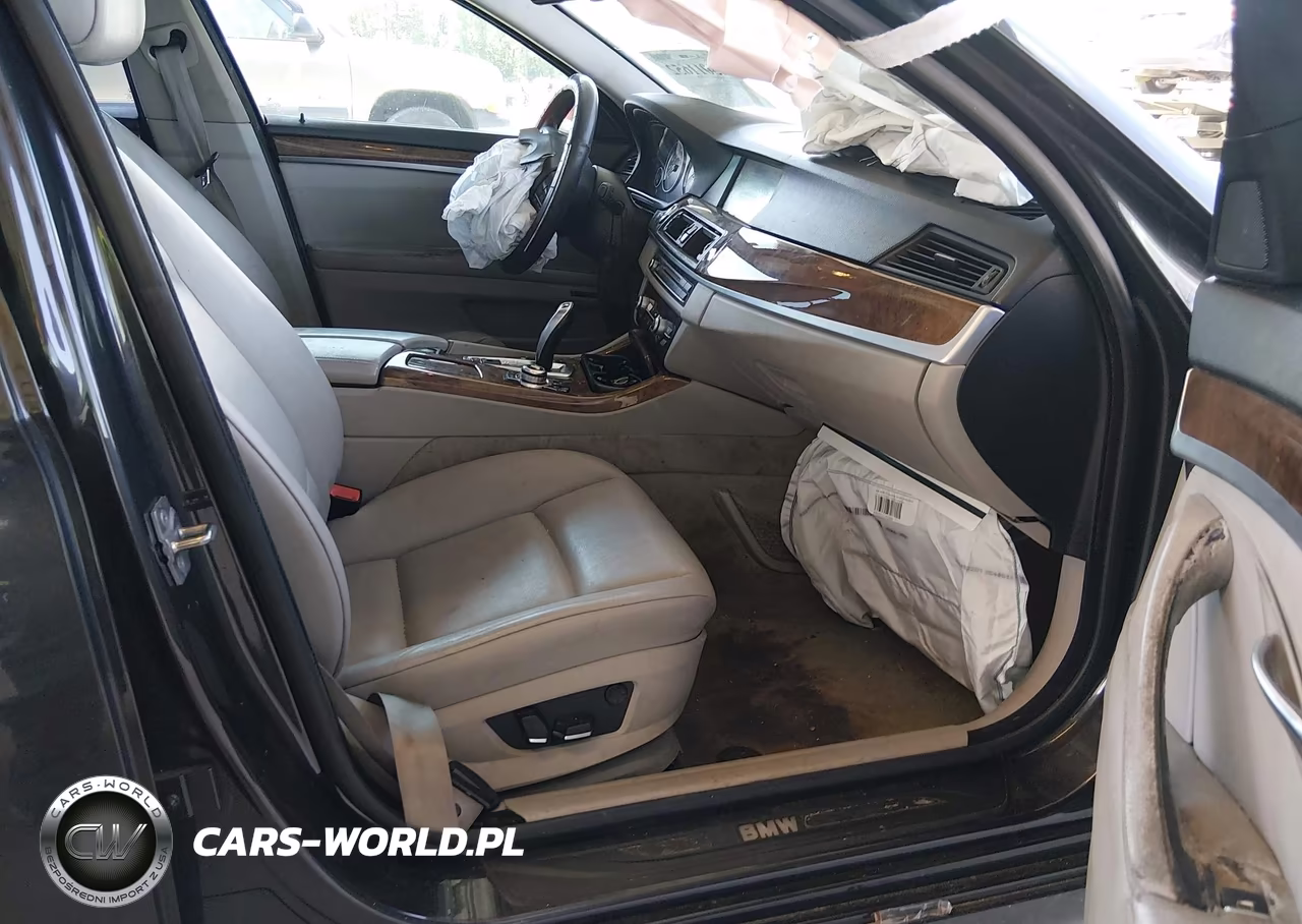2012 BMW 528I VIN:WBAXG5C52CDW85367 - 5