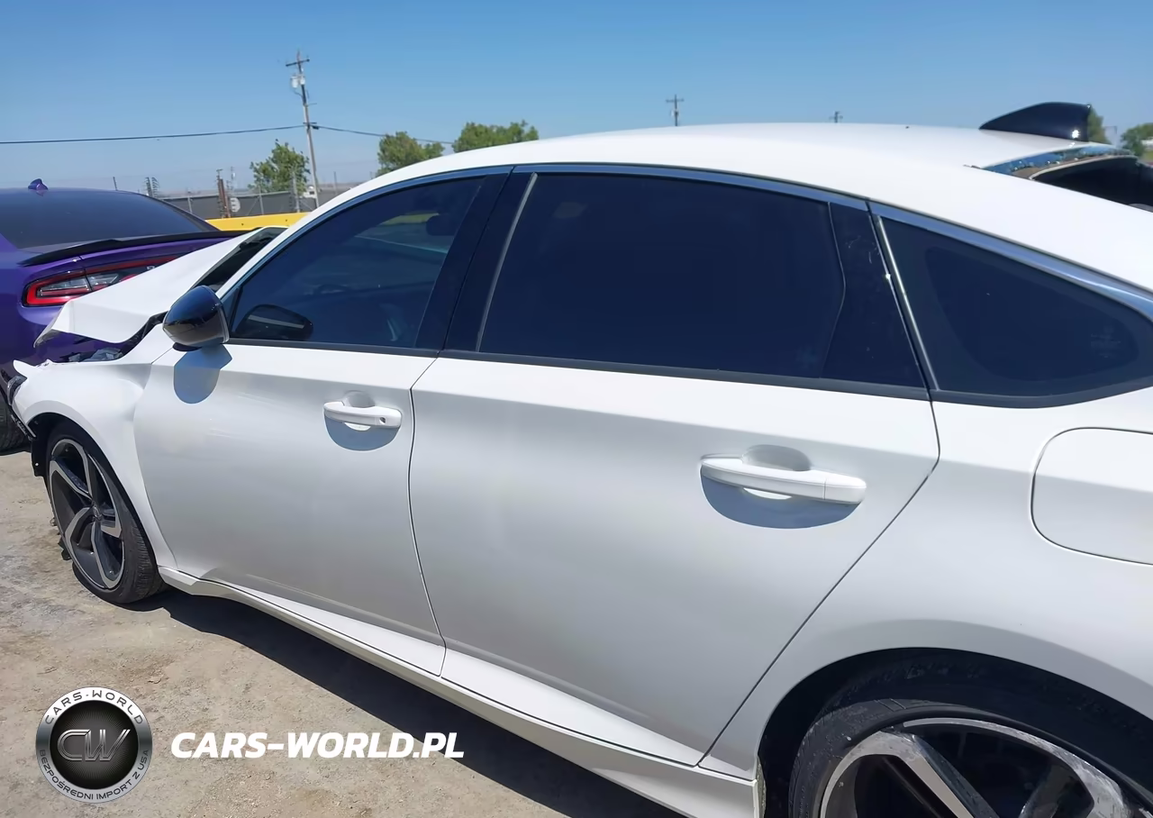 2022 Honda Accord Sport VIN:1HGCV1F30NA099301 - 15