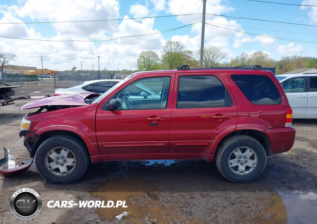 2007 Ford Escape Limited VIN:1FMYU94107KA61700 - 15
