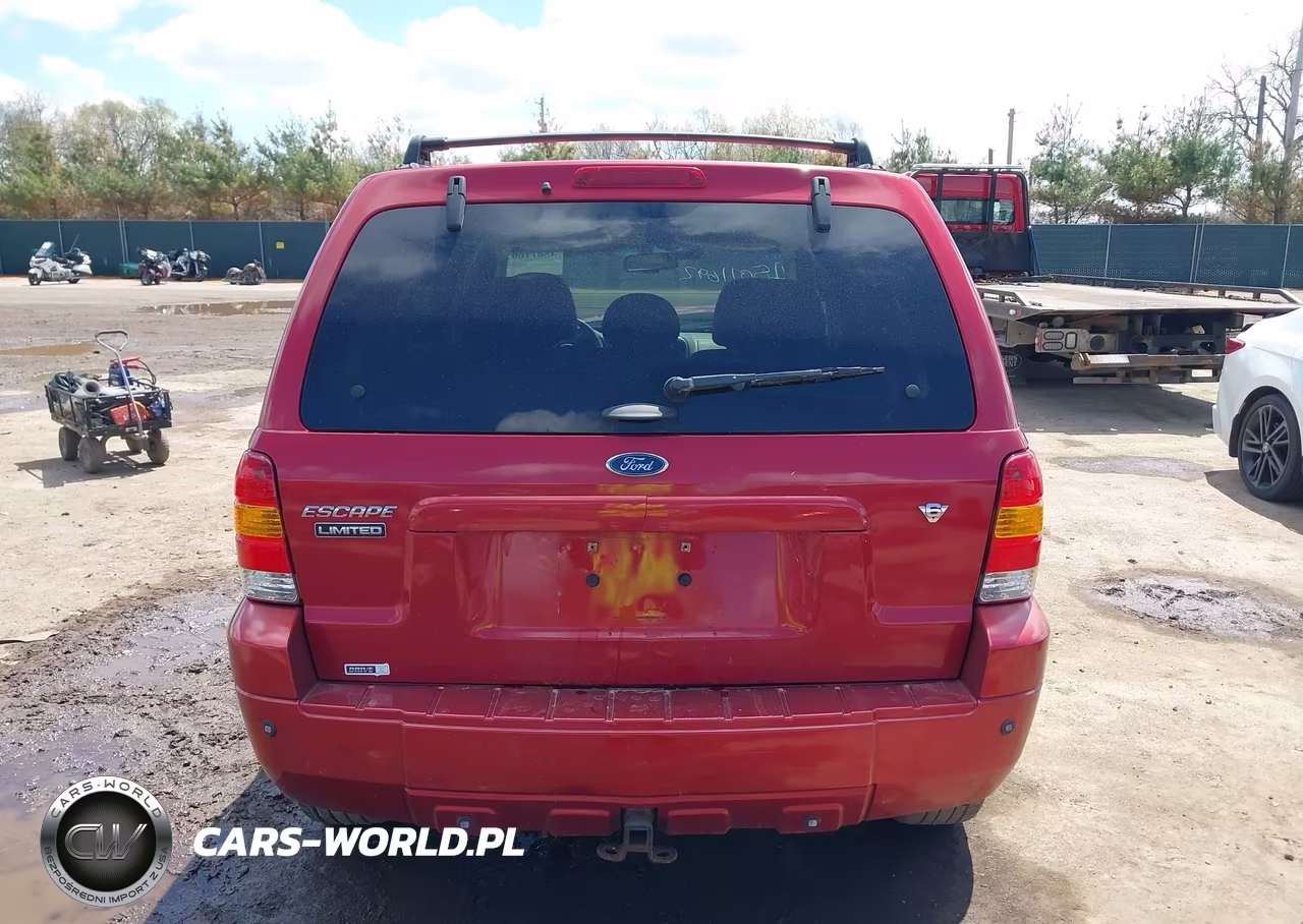 2007 Ford Escape Limited VIN:1FMYU94107KA61700 - 17