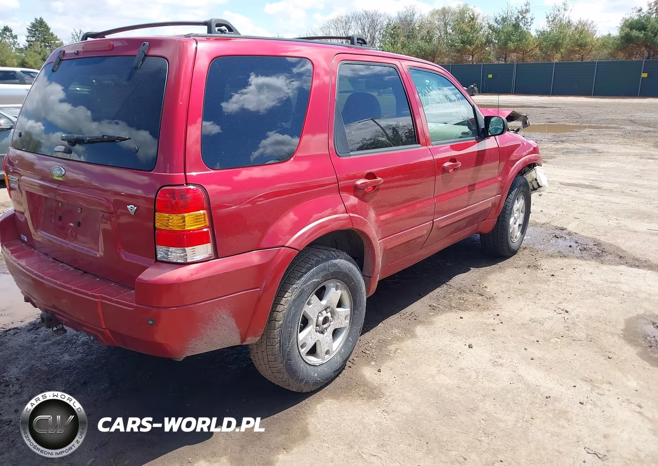 2007 Ford Escape Limited VIN:1FMYU94107KA61700 - 4