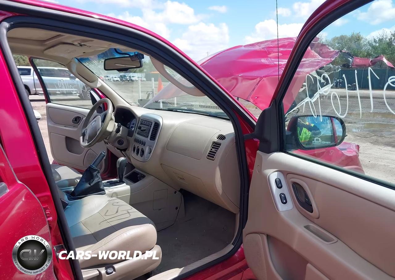 2007 Ford Escape Limited VIN:1FMYU94107KA61700 - 5