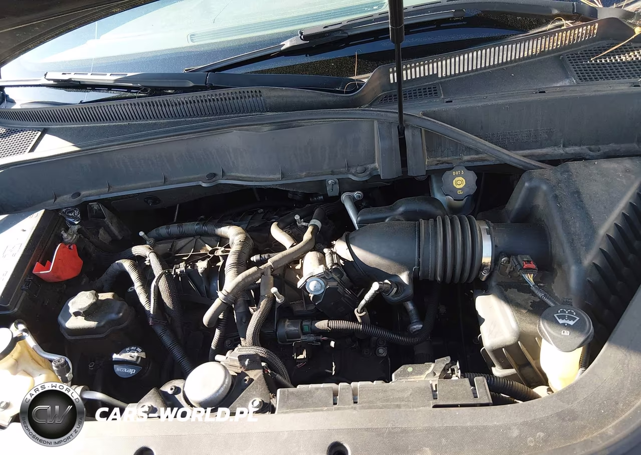 2012 Chevrolet Traverse Ls VIN:1GNKREED5CJ403422 - 10
