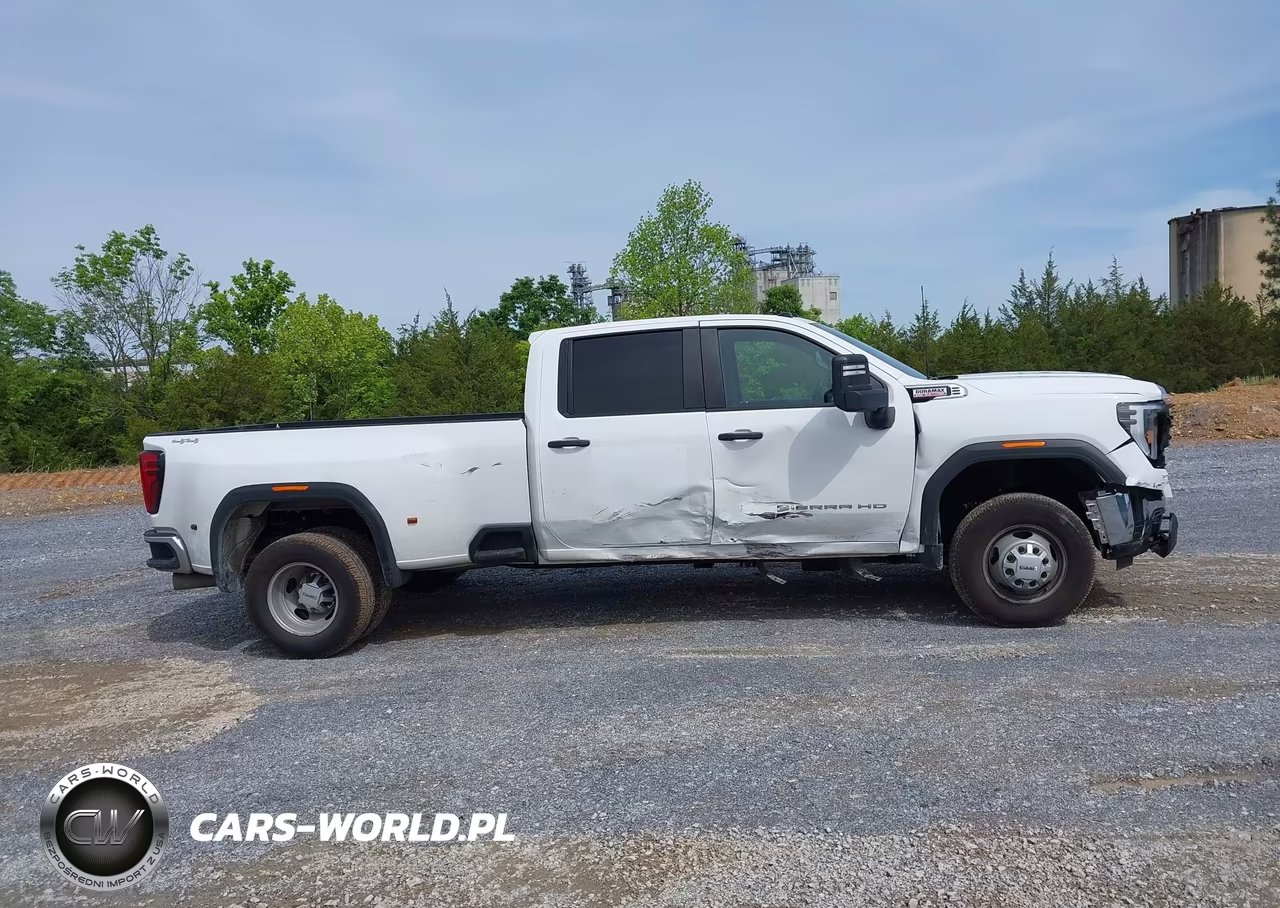 2025 GMC Sierra 3500Hd 4Wd Long Bed Pro VIN:1GT4USEY6SF179077 - 13