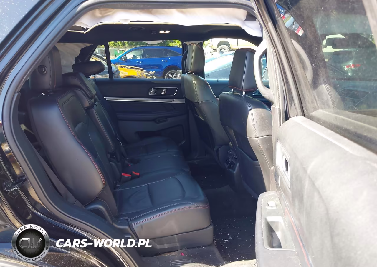 2018 Ford Explorer Sport VIN:1FM5K8GT7JGB05153 - 8