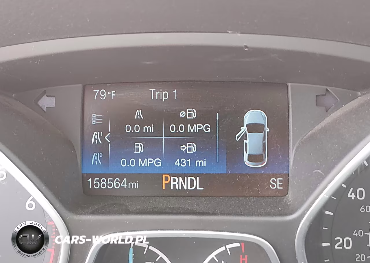 2018 Ford Focus Se VIN:1FADP3K27JL278526 - 15